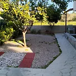 Apartament Melissi Korinthias *