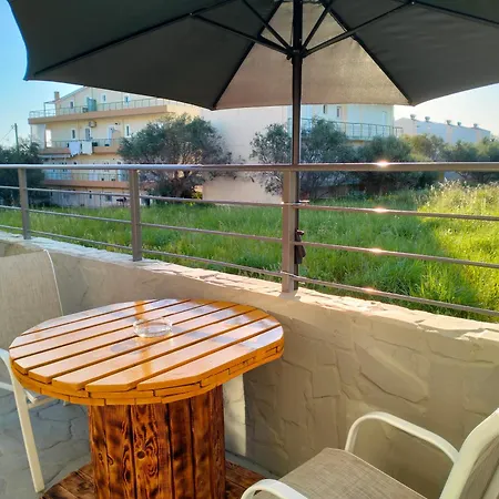 Apartament Melissi Korinthias Melíssion