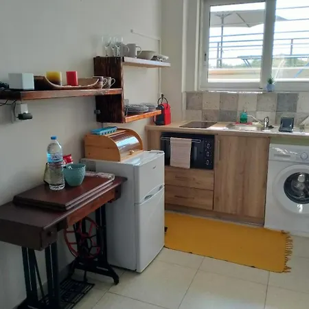 Melissi Korinthias Melíssion