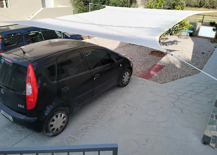 Melissi Korinthias Melíssion